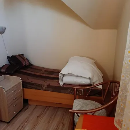Kremer Vendeghaz Apartament *